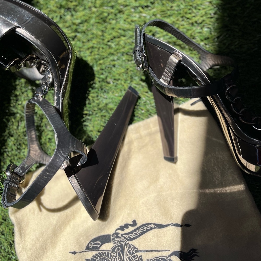 💎BURBERRY VINTAGE SANDAL💎 - Picture 6 of 11